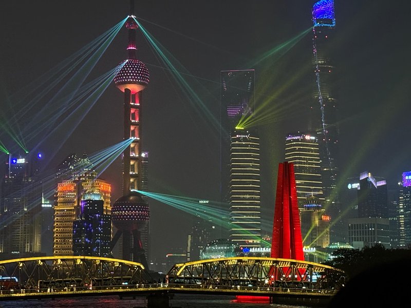 Shanghai bei Nacht